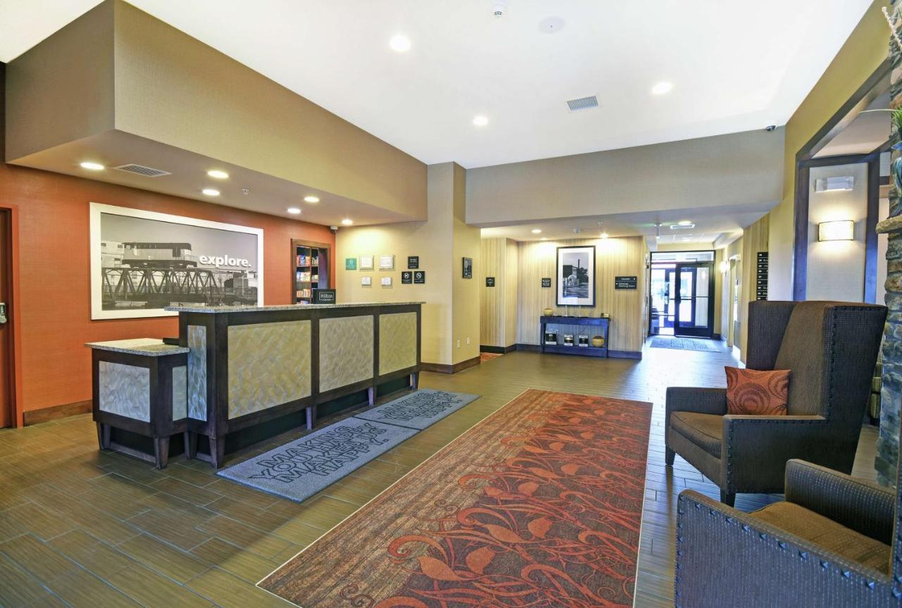 Hampton Inn Beloit Εξωτερικό φωτογραφία